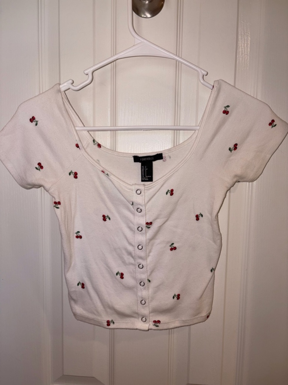 Forever 21 White Cherry-Print Button Front Crop Top